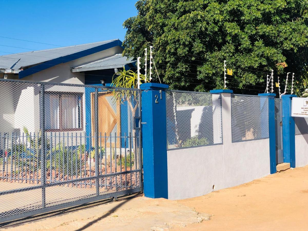 Mo-Nize Villa Guesthouse Otjiwarongo Exteriér fotografie